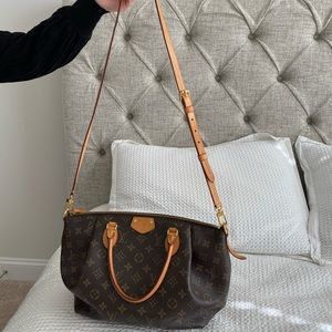 Louis Vuitton, Bags, Louis Vuitton Turenne Mm Monograph Bag